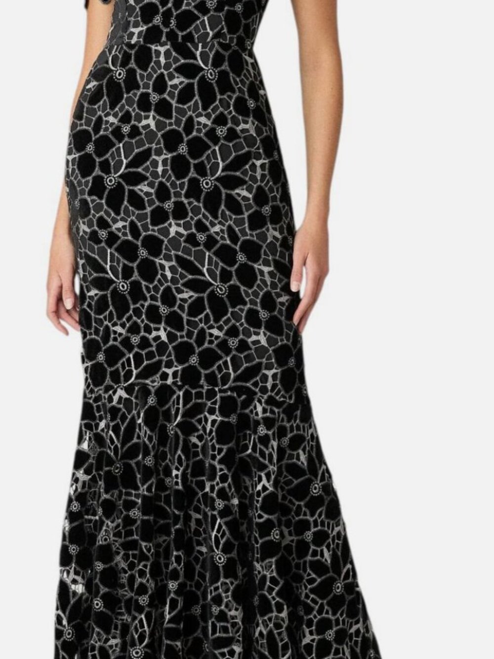 Shoshanna Women's Black Fiona Floral Lace Short-Sleeve Gown Dress Size 4